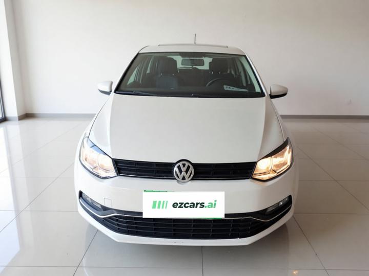 Polo 2016 1.6L AT Comfort photo 2