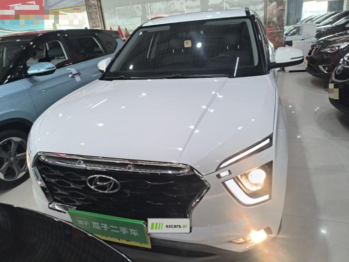 ix25 2020 1.5L CVT GLS Smart photo 2