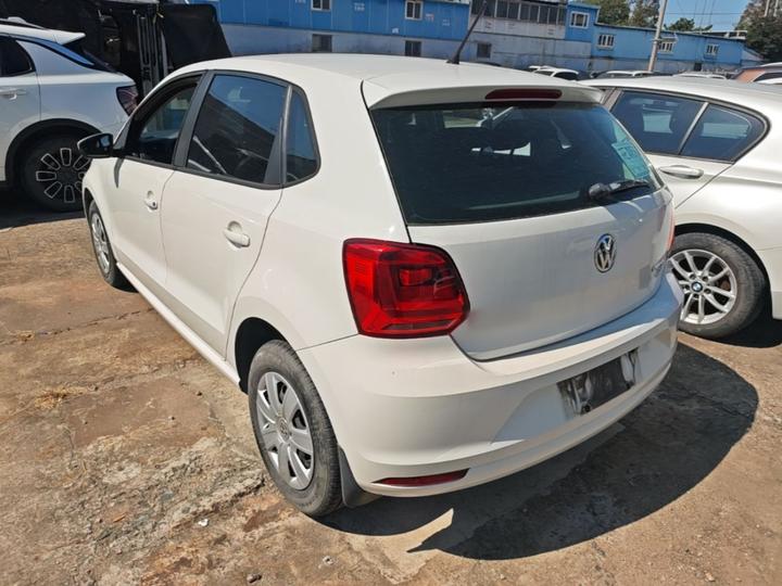 Polo 2016 1.4L MT photo 4