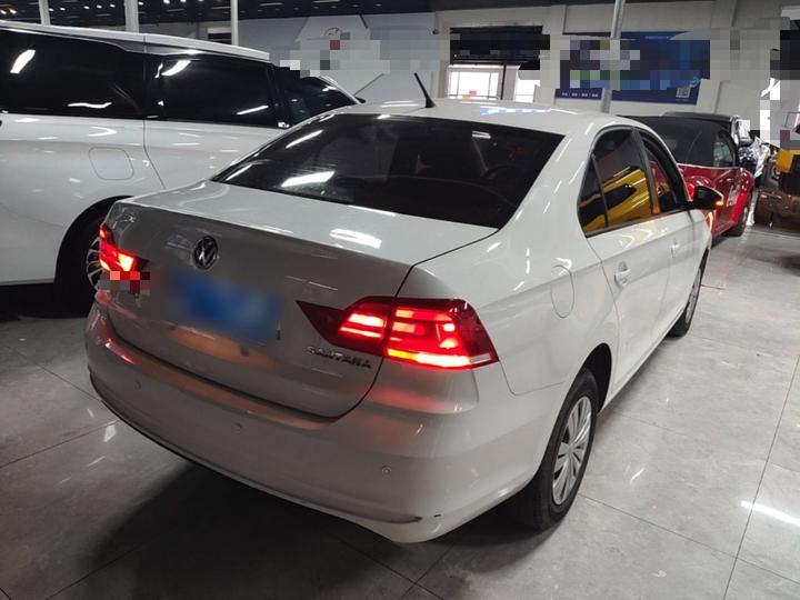Santana 2019 1.5L AT China VI photo 6