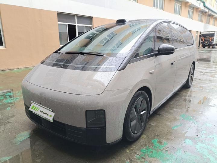 Li MEGA 2024 Ultra