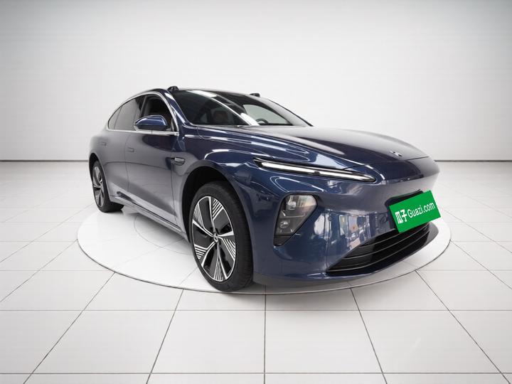 ET7 2024 75kWh Executive photo 3