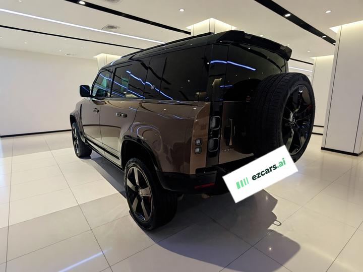 Defender 2022 110 P400 X photo 4
