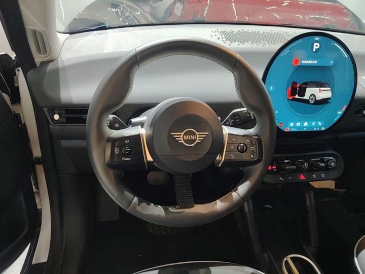 MINI COOPER 2024 456km COOPER E Classic photo 6