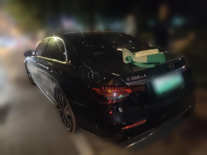 E-Class EV 2022 Facelift E 350 e L PHEV Sport photo 4