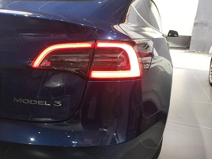 Model 3 2020 Standard Range RWD Upgraded photo 7