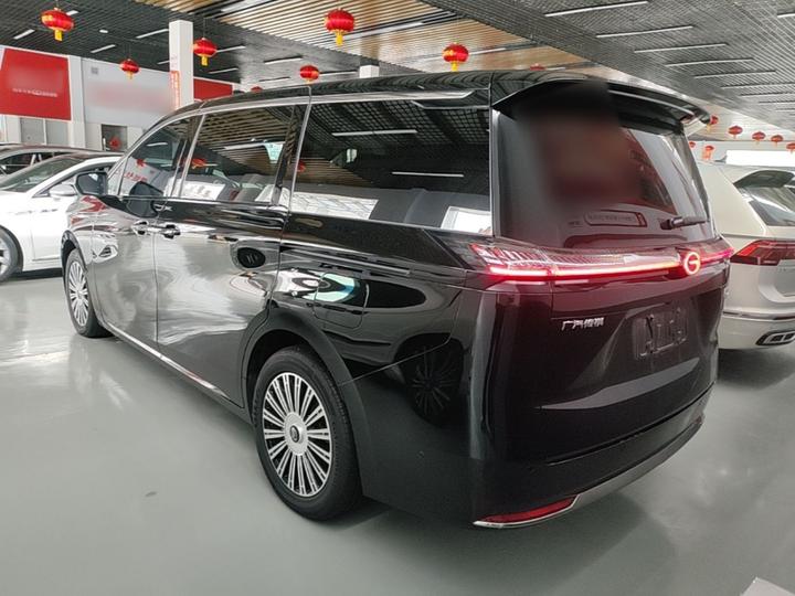 GAC Trumpchi E8 EV 2026 Max photo 4