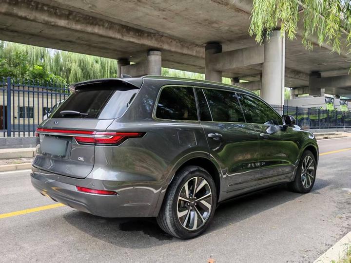 Li Auto ONE 2021 EREV 6-Seater photo 5