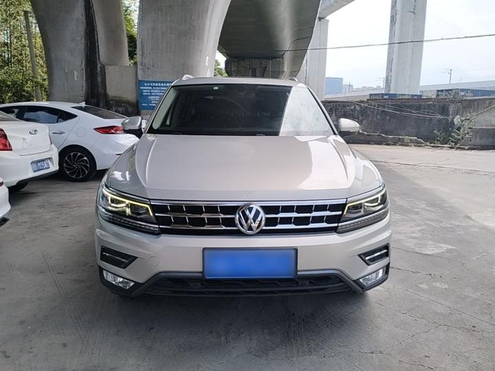Tiguan L 2018 330TSI AT RWD Flagship photo 2