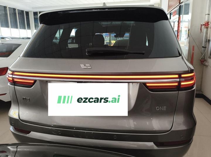 Li Auto ONE 2021 EREV 6-Seater photo 3