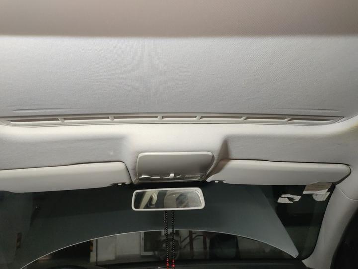 Bora 2011 1.6L AT Comfort photo 8