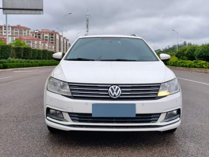 2017 230TSI DSG Comfort photo 2