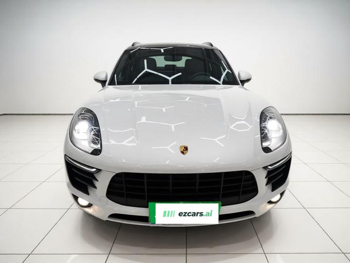 2017 Macan S 3.0T photo 2