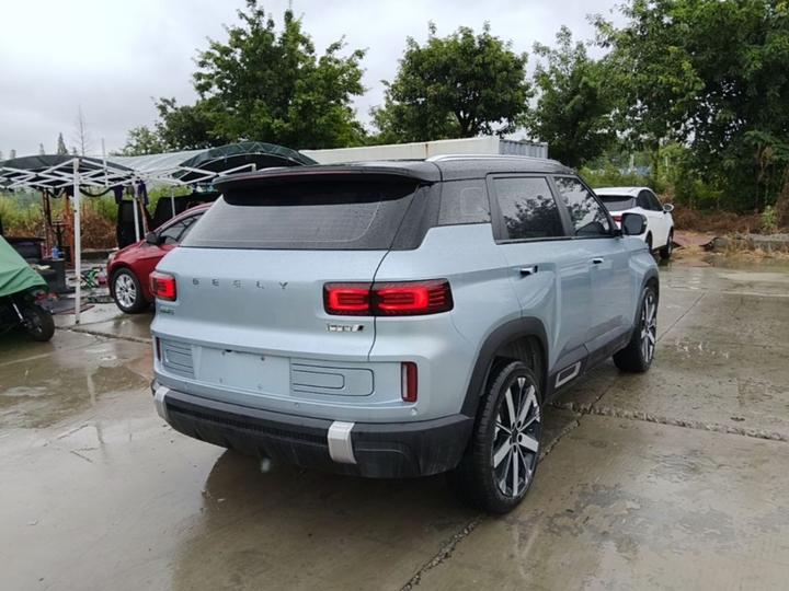 Geely icon 2023 1.5TD photo 4