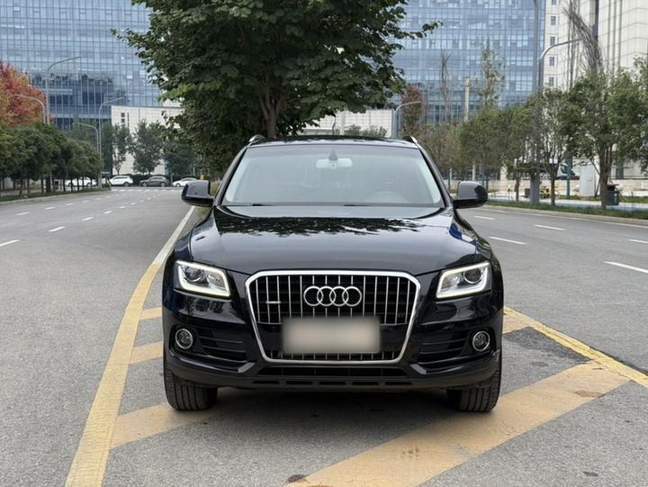 Q5 2016 40 TFSI Tech photo 2