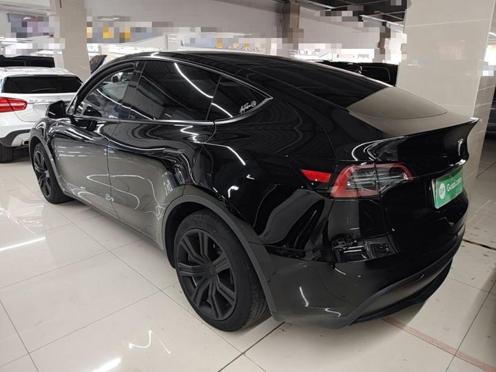 Model Y 2022 Facelift RWD photo 4