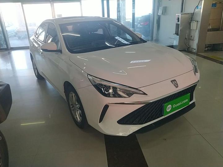 i5 2023 1.5L CVT Luxury photo 3