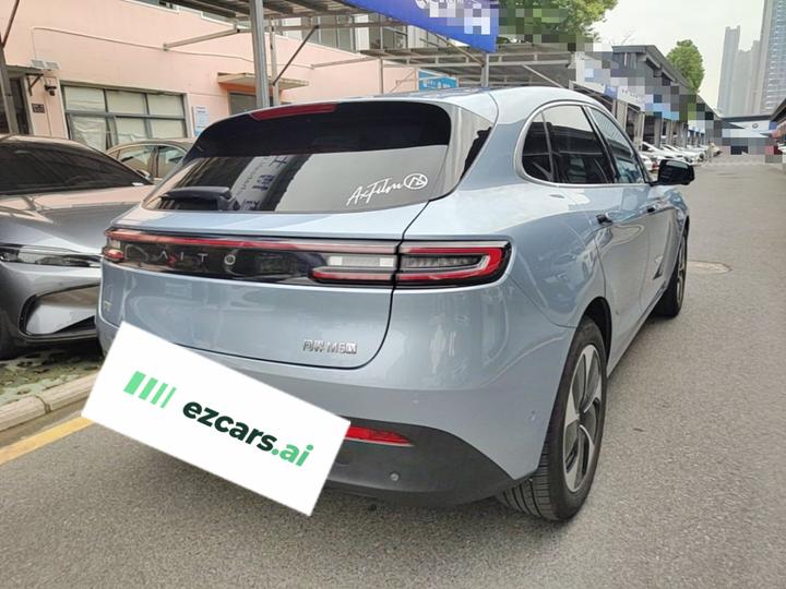 HIMA AITO M5 2022 EV RWD Standard photo 4