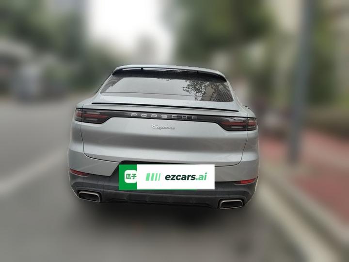 2019 Cayenne Coupé 3.0T photo 5