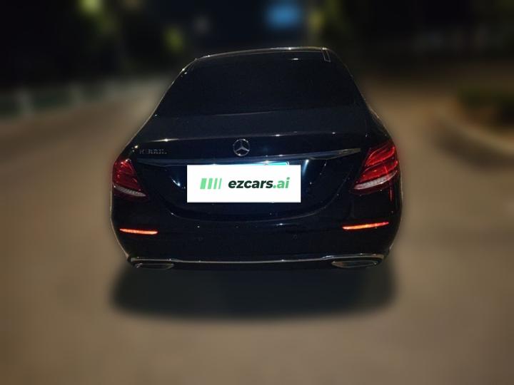 E-Class 2018 Facelift E 300 L Luxury photo 5
