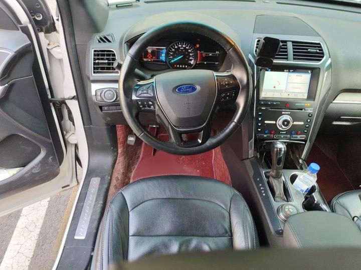 Explorer Imported 2017 3.5T Elite photo 3