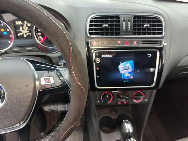 Polo 2018 1.5L AT photo 8