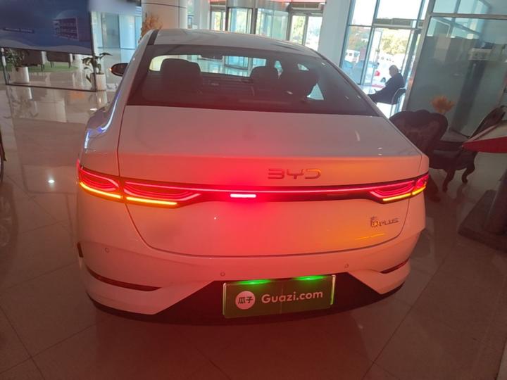 Qin PLUS 2025 DM-i ADAS 55KM Leading photo 3