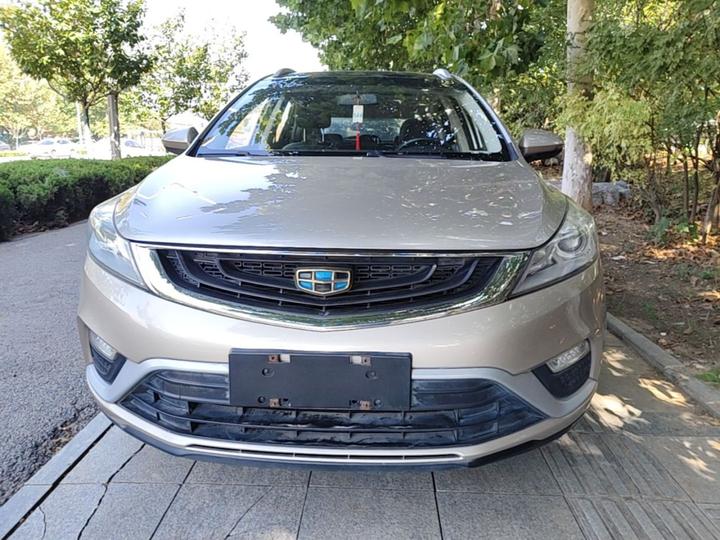 Emgrand GS 2016 1.3T AT photo 2