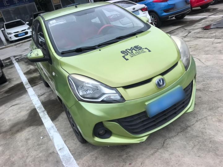Benni 2014 1.4L IMT Premium photo 3