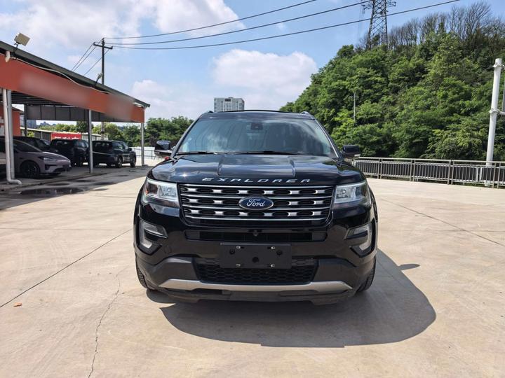 Explorer Imported 2017 2.3T Elite photo 2