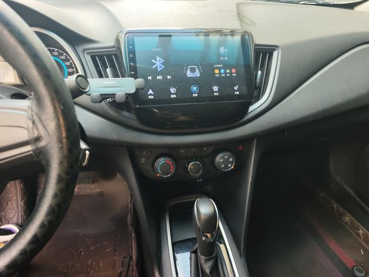 Cavalier 2019 320 AT photo 5