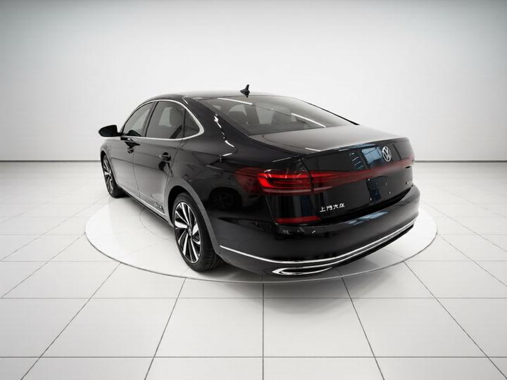 Passat 2023 Facelift 330TSI Elite photo 4