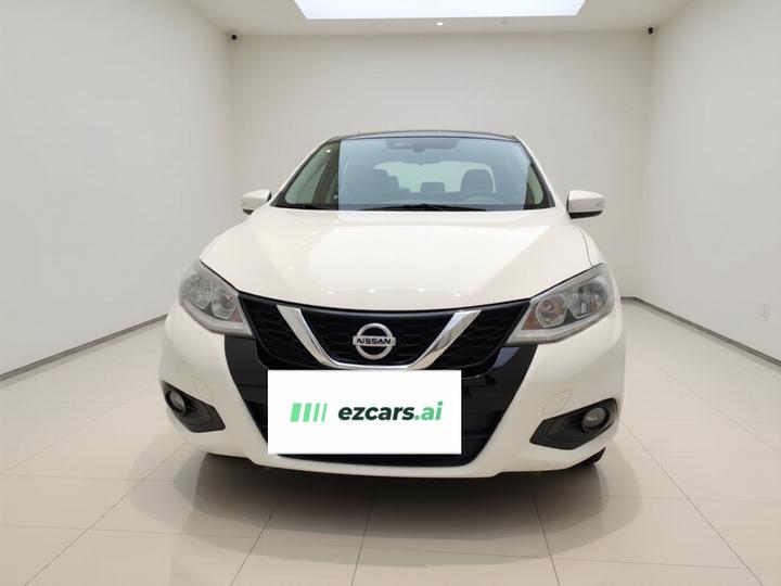 Tiida 2016 1.6L CVT photo 2