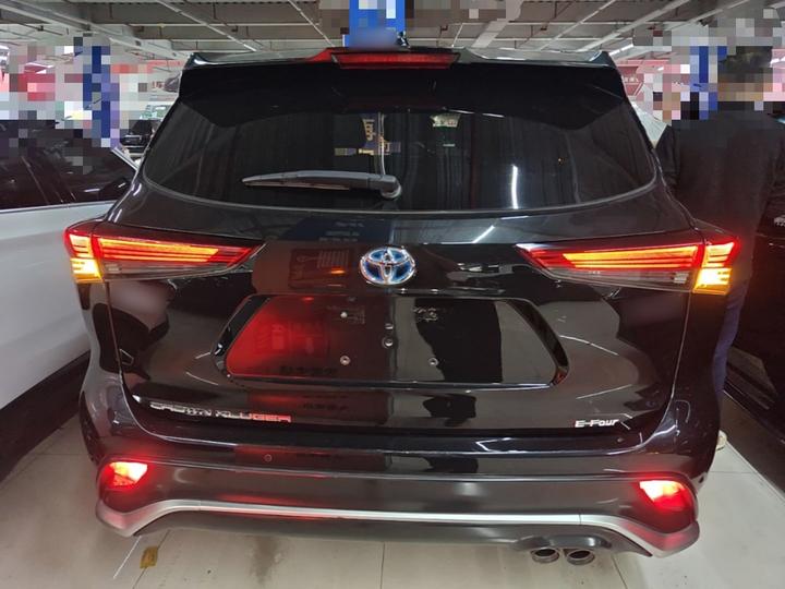 Crown 2022 2.5L HEV AWD Premium photo 3
