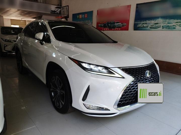 RX 2020 Facelift 300 AWD Elegant photo 3