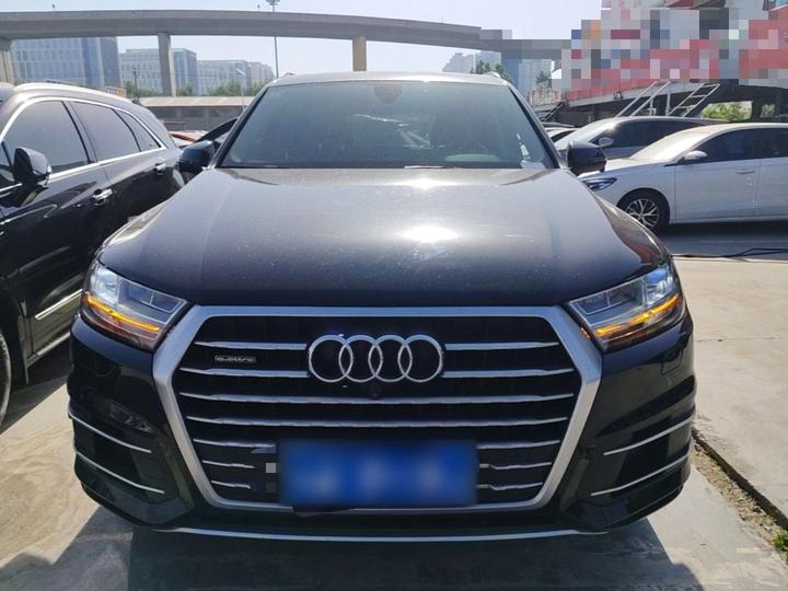 Q7 2019 45 TFSI Comfort photo 2
