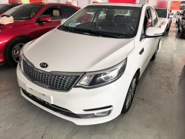 K2 2015 Sedan 1.6L AT Premium