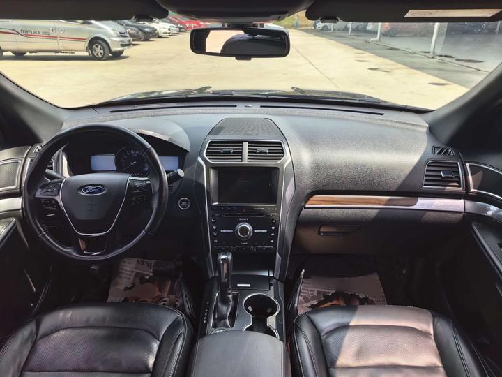 Explorer Imported 2017 2.3T Elite photo 5