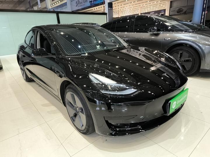 Model 3 2022 RWD photo 3