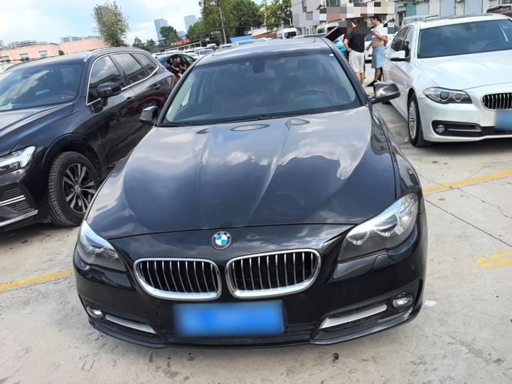 5 Series Imported 2014 520i photo 2
