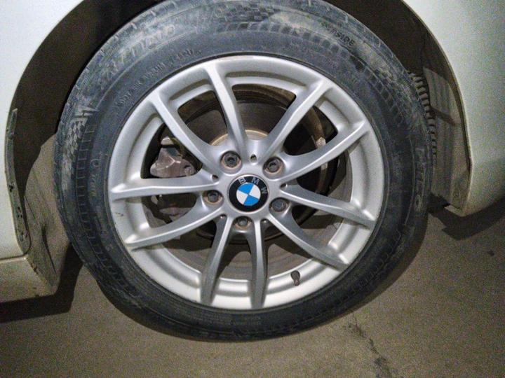 1 Series Imported 2016 118i Leading photo 8