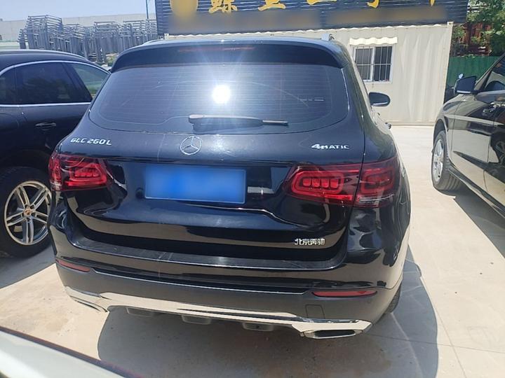 GLC 2022 GLC 260 L 4MATIC Dynamic photo 3