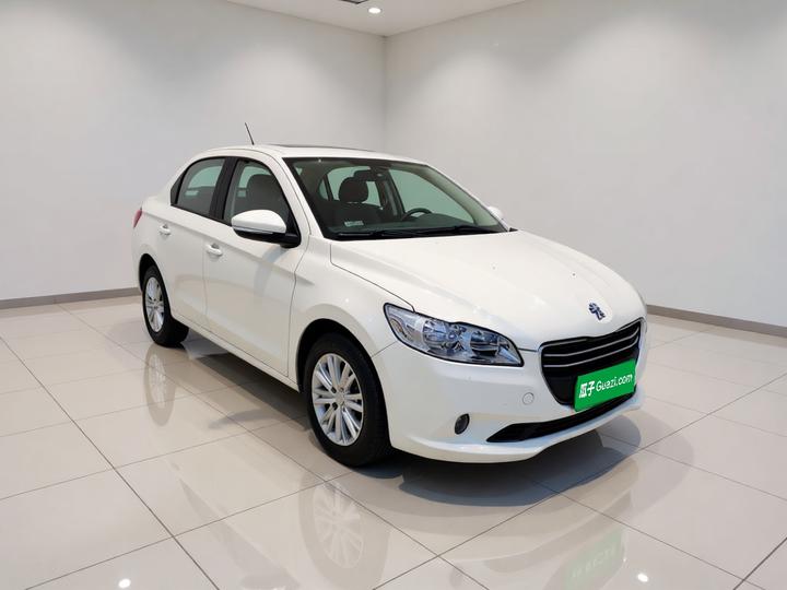301 2016 1.6L MT Comfort photo 3