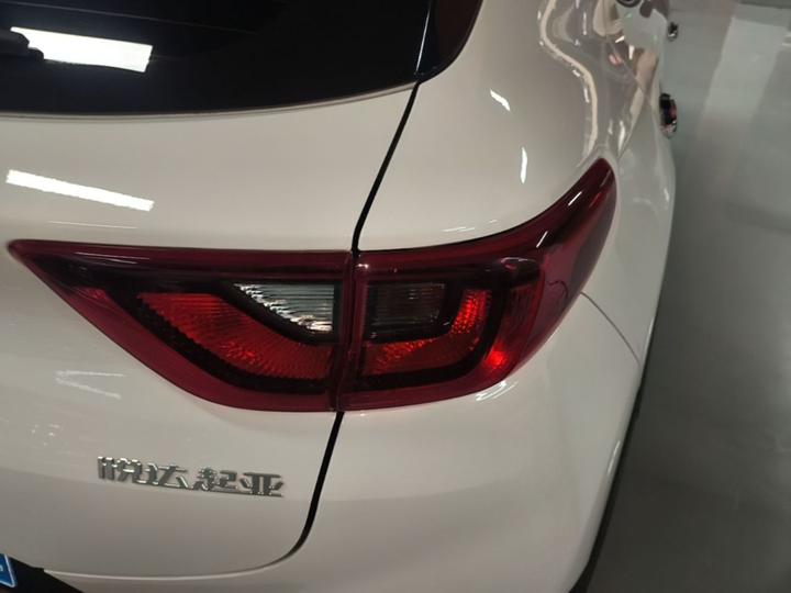 Stonic 2021 1.4L CVT photo 7