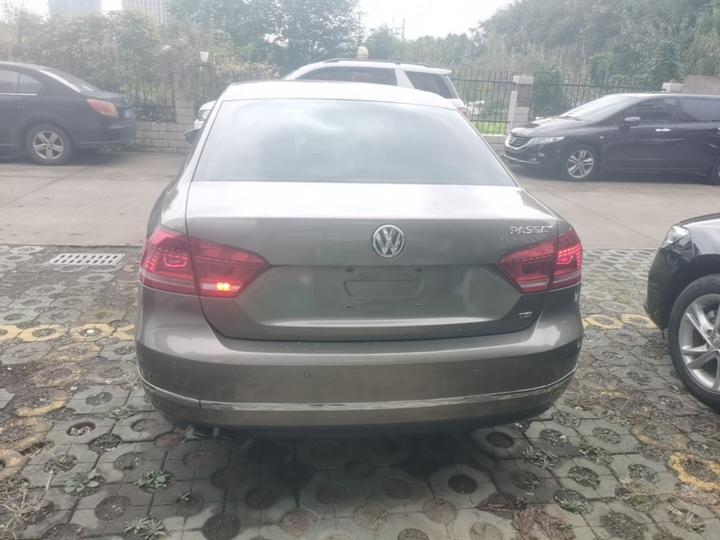 Passat 2014 1.8TSI DSG photo 5