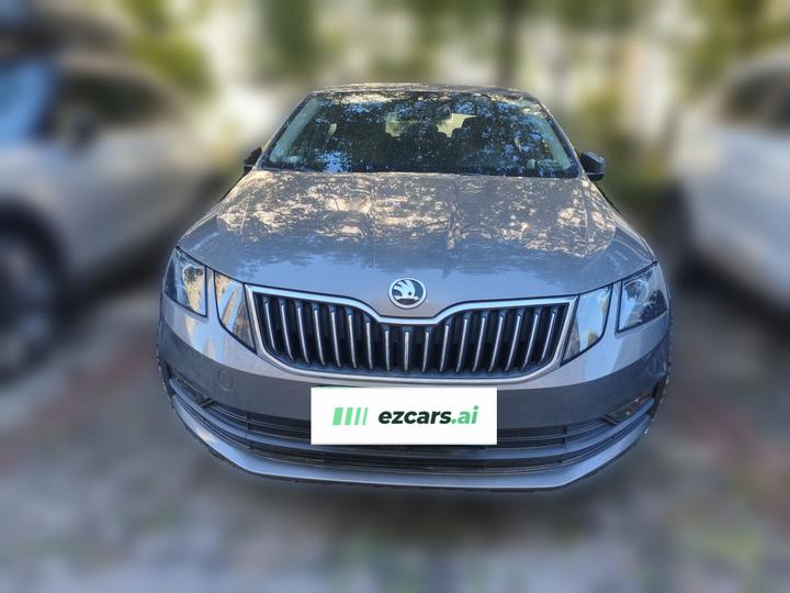 Octavia 2022 1.5L AT Comfort photo 2