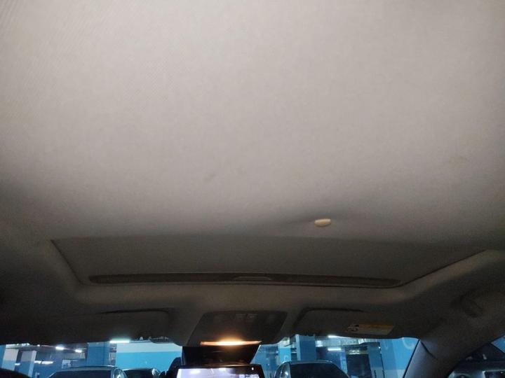 Regal 2015 1.6T Elite Tech photo 8