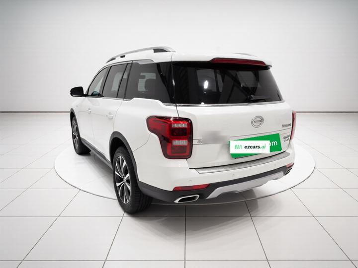 GAC Trumpchi GS8 2017 320T RWD Luxury Connected 7-Seater photo 4