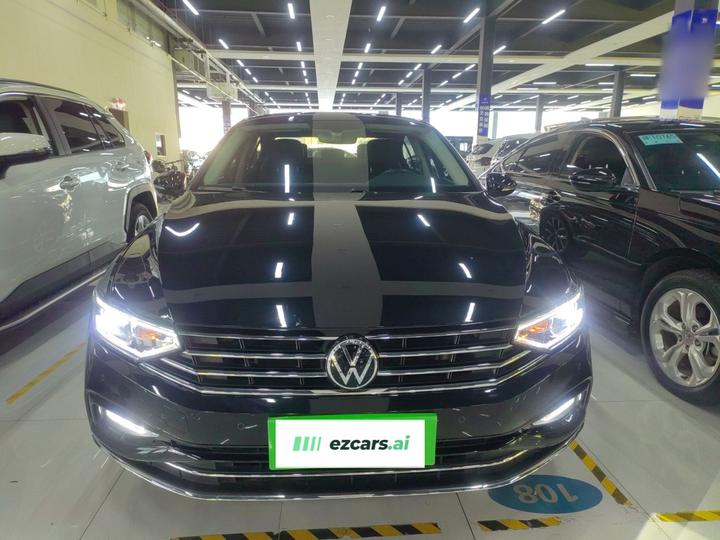 Magotan 2020 330TSI DSG Leading photo 2