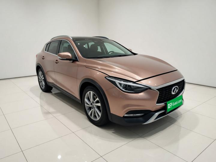 QX30 2017 1.6T RWD Sport photo 3